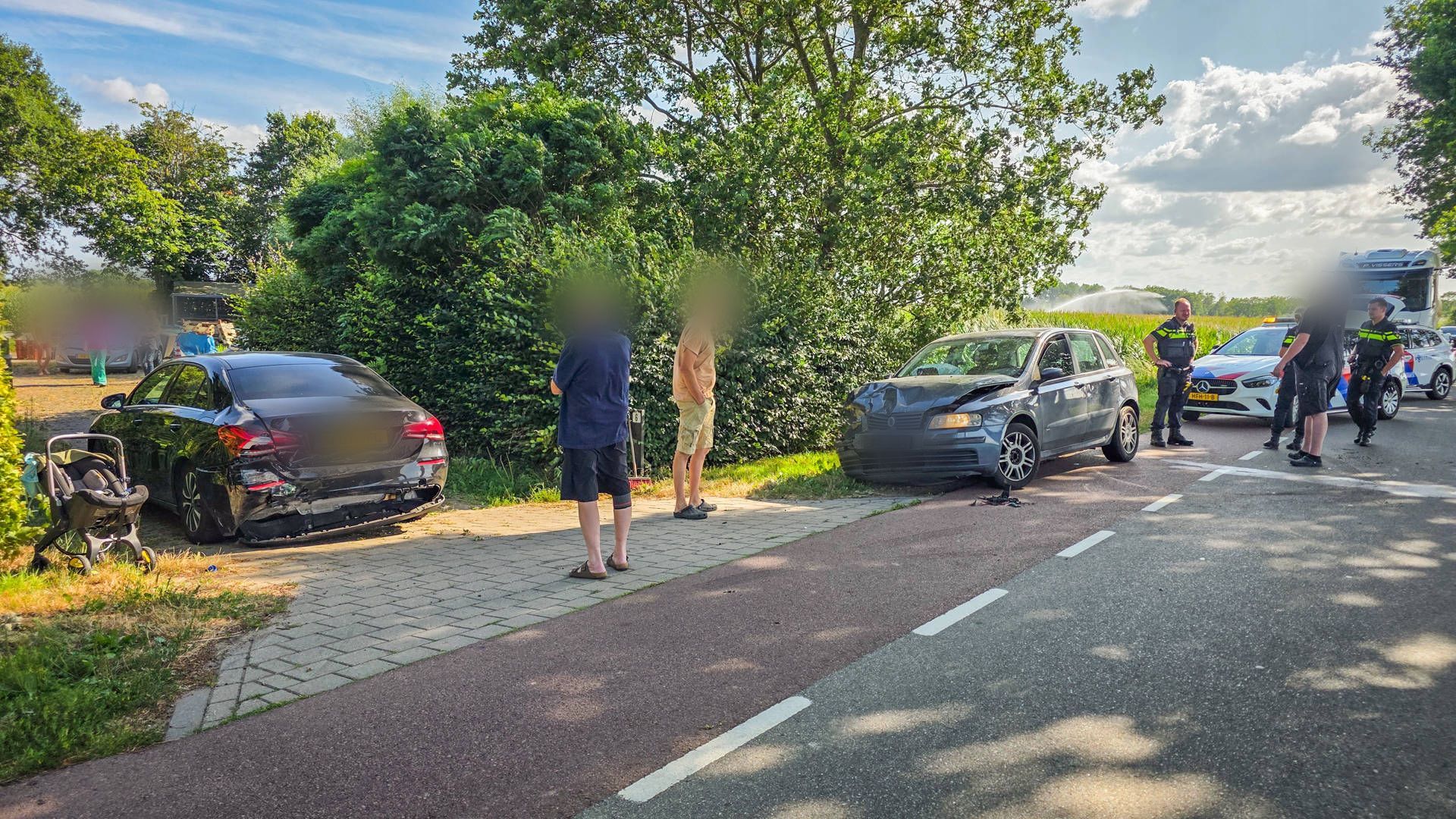 Politie onderzoekt drugsgebruik na kop-staartbotsing